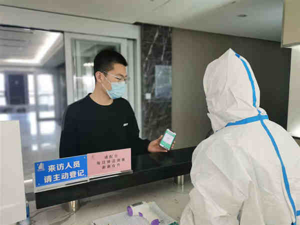 e4e4ab0304b01773a66aa2e44a70c57