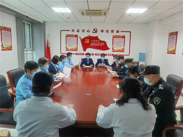 學習兩會精神照片3